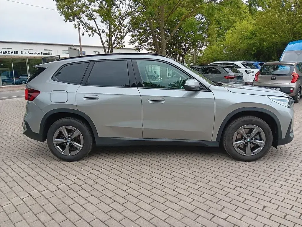 Gebraucht BMW X1 150 PS (110 kW) 2024 Silber SUV