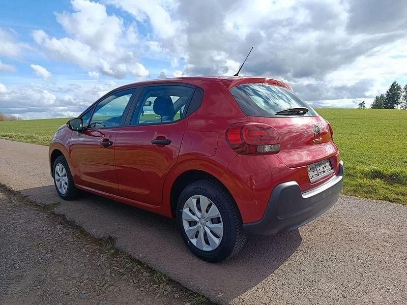 Gebraucht Citroën C3 Feel 83 PS (61 kW) 2019 Rot Kleinwagen