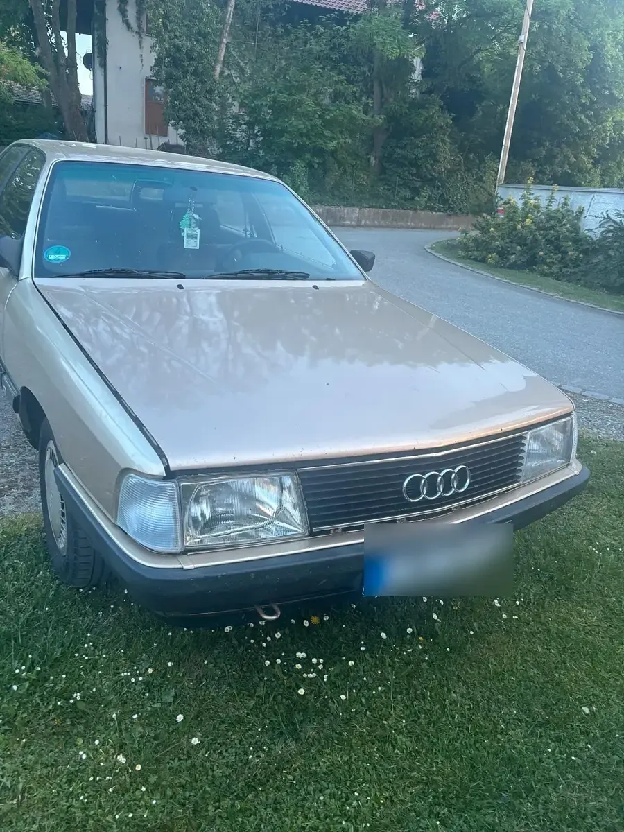 Gebraucht Audi 100 115 PS (84 kW) 1987 Gold Limousine