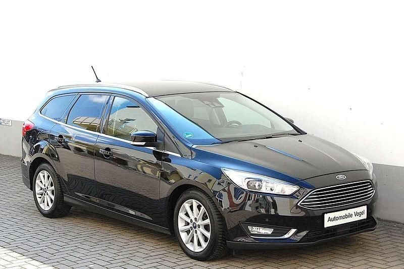 Gebraucht Ford Focus Titanium 150 PS (110 kW) 2017 Iridiumschwarz metallic Kombi