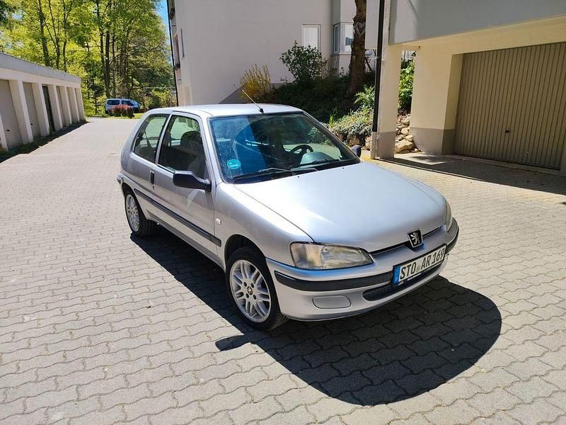 Gebraucht Peugeot 106 Filou 60 PS (44 kW) 2002 Silber Kleinwagen