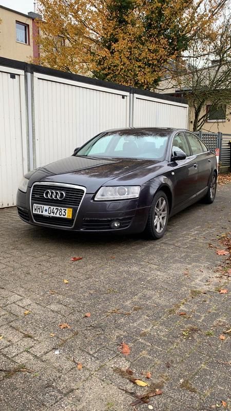 Grau Gebraucht 2005 Audi A6 Limousine | 1.900 € (Superpreis) - Bild 1/4
