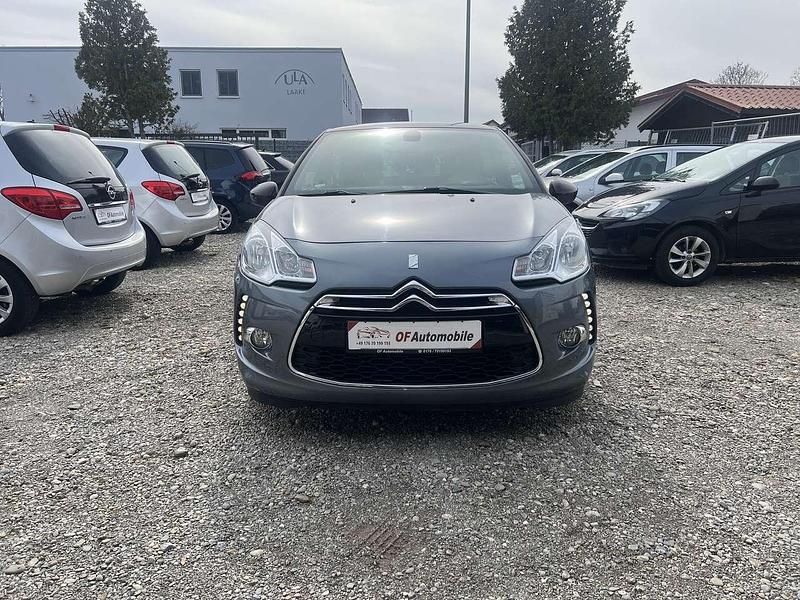 Gebraucht Citroën DS3 Sport Chic 156 PS (114 kW) 2012 Grau thorium + rot carmen/met Kleinwagen