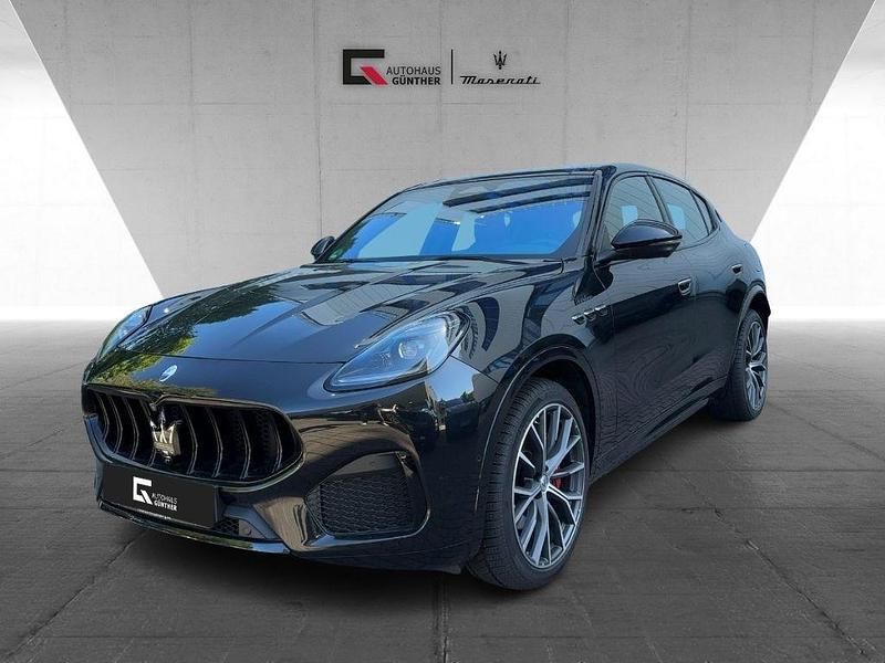 Schwarz Gebraucht 2023 Maserati Grecale SUV | 67.350 € (Guter Preis) - Bild 1/4