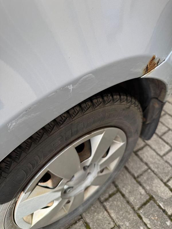 Gebraucht Hyundai Accent 97 PS (71 kW) 2008 Silber Kleinwagen