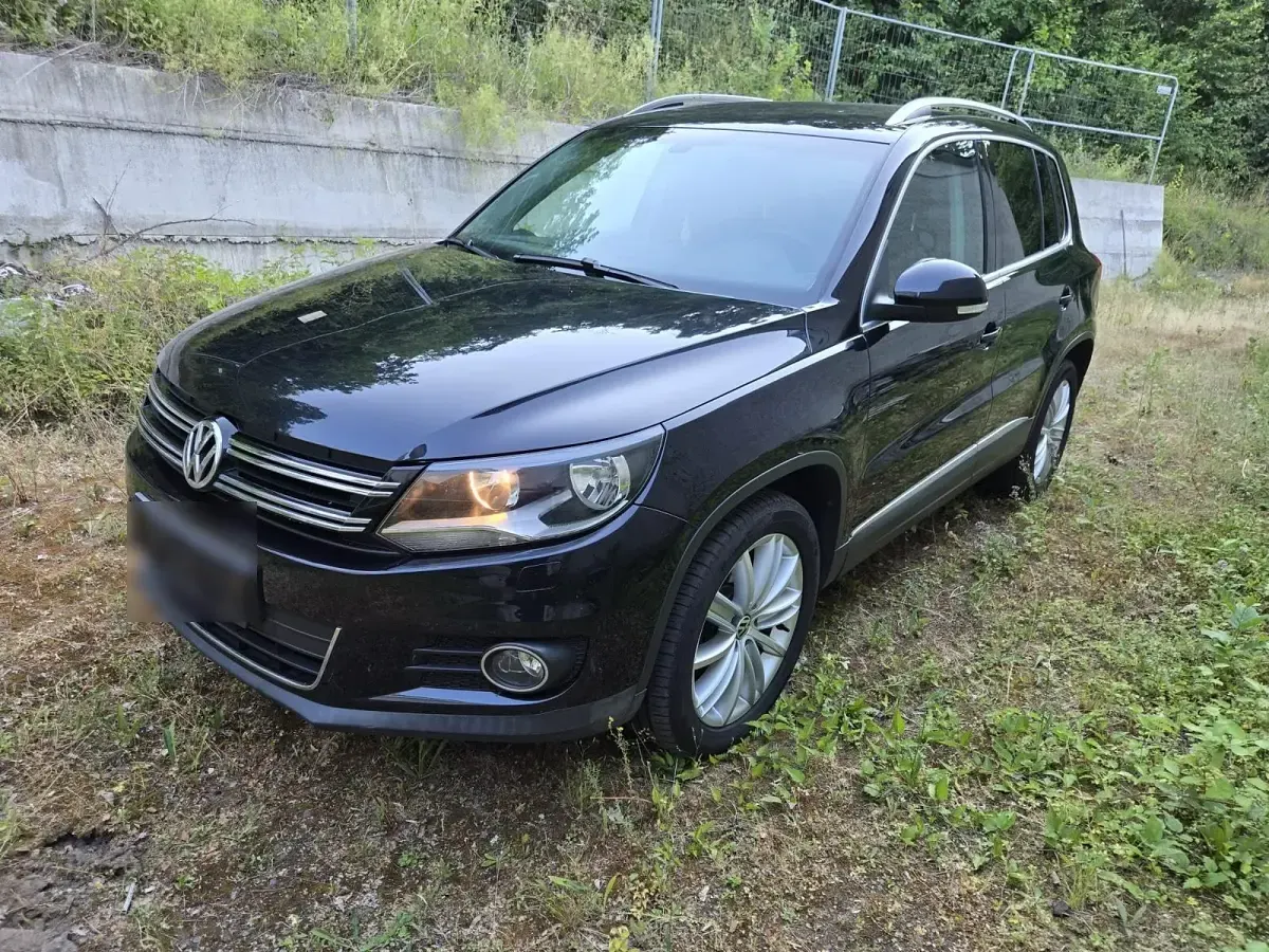 Gebraucht VW Tiguan 140 PS (102 kW) 2012 Schwarz SUV