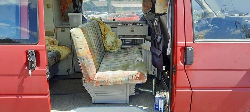 Gebraucht VW T4 107 PS (78 kW) 1996 Rot Van