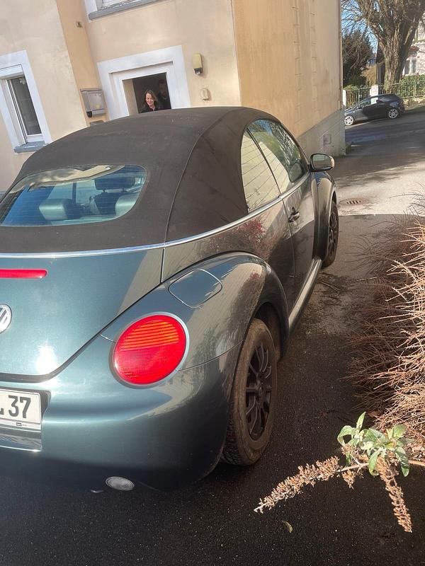 Gebraucht VW New Beetle Cabriolet 101 PS (74 kW) 2005 Grün Cabrio