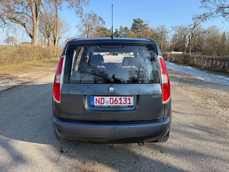 Gebraucht Skoda Roomster 86 PS (63 kW) 2009 Grau Van / Kleinbus