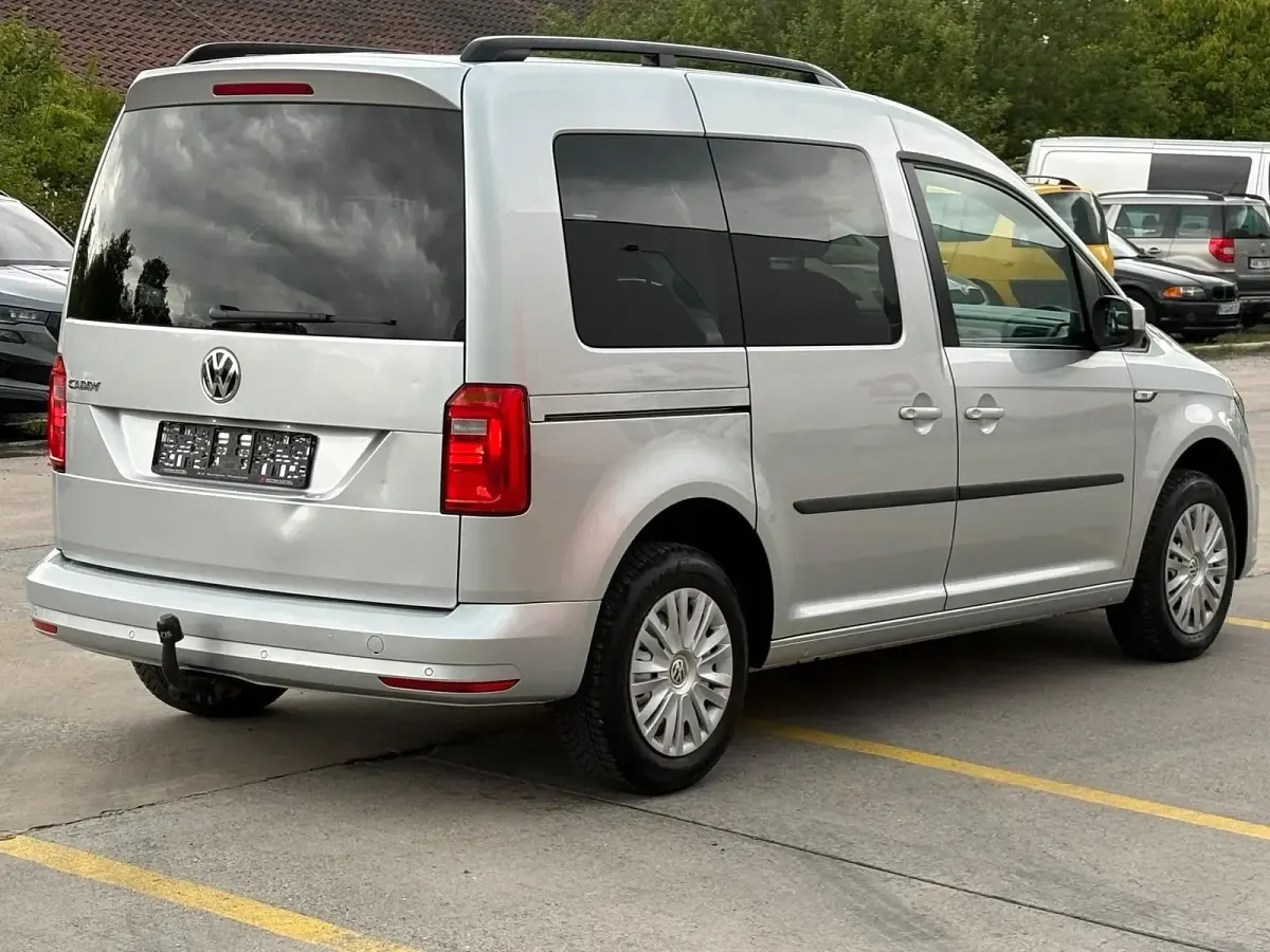 Brugt VW Caddy Trendline 102 HK (75 kW) 2019 Sølv MPV