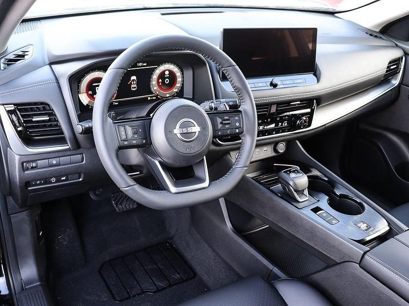 Neu Nissan X-Trail N-Connecta 163 PS (119 kW) 2026 P) (schwarz SUV