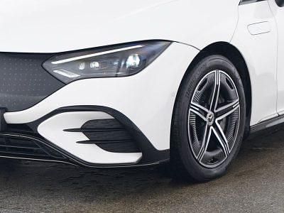 Gebraucht Mercedes EQE350 Premium 214 kW (292 PS) 2024 Weiß, Limousine