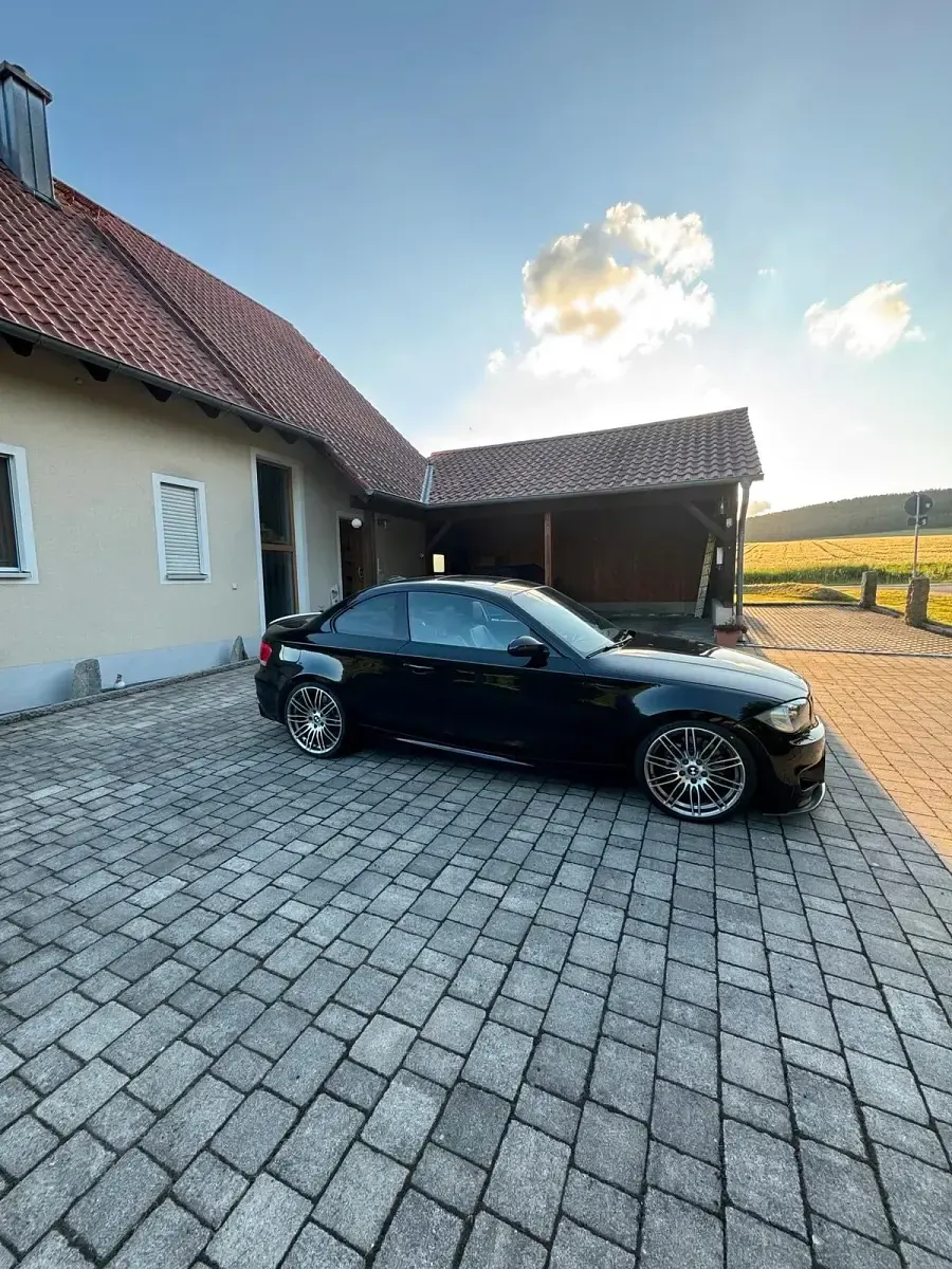 Gebraucht BMW 135 Coupé M Performance 306 PS (225 kW) 2009 Schwarz Coupé