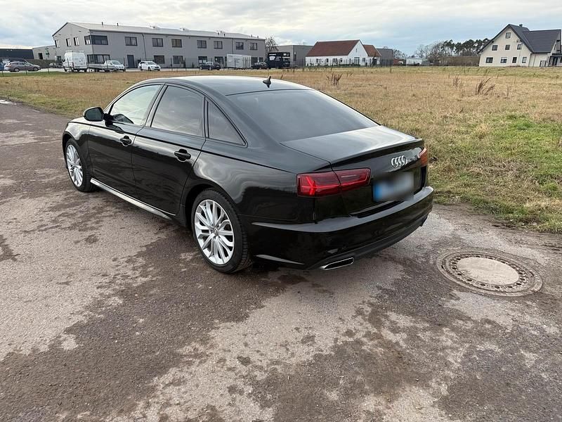 Gebraucht Audi A6 Black Edition 190 PS (139 kW) 2016 Schwarz Limousine
