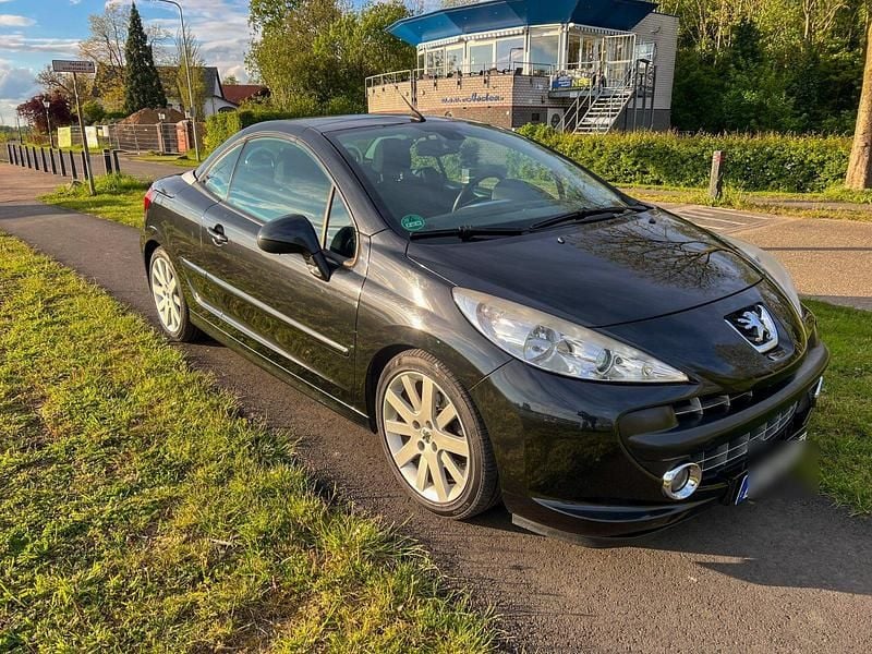 Schwarz Gebraucht 2008 Peugeot 207 CC Cabrio | 4.200 € (Fairer Preis) - Bild 1/4