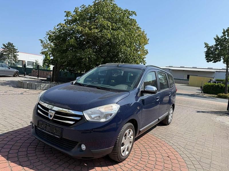 Blau marine Gebraucht 2012 Dacia Lodgy Lauréate Van / Kleinbus | 3.999 € (Fairer Preis) - Bild 1/4
