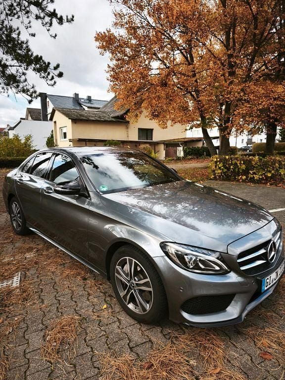 Gebraucht Mercedes C250 AMG line 211 PS (155 kW) 2018 Grau Limousine