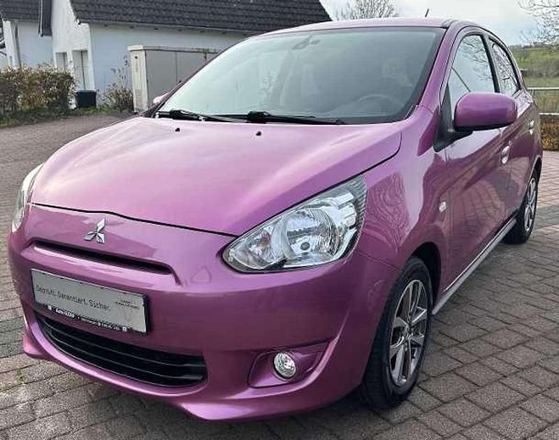 Pitayaviolett (metallic) Gebraucht 2015 Mitsubishi Space Star Classic Collection Plus Limousine | 4.980 € (Guter Preis) - Bild 1/4