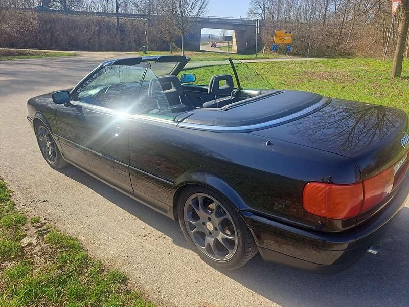 Gebraucht Audi Cabriolet 133 PS (97 kW) 1993 Schwarz Cabrio