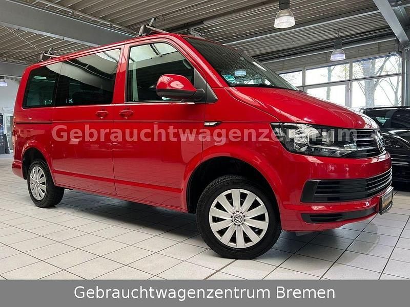 Gebraucht VW Transporter 150 PS (110 kW) 2017 Rot Van