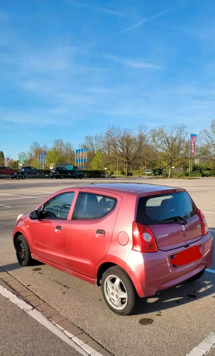 Gebraucht Suzuki Alto 68 PS (50 kW) 2011 Rot Kleinwagen