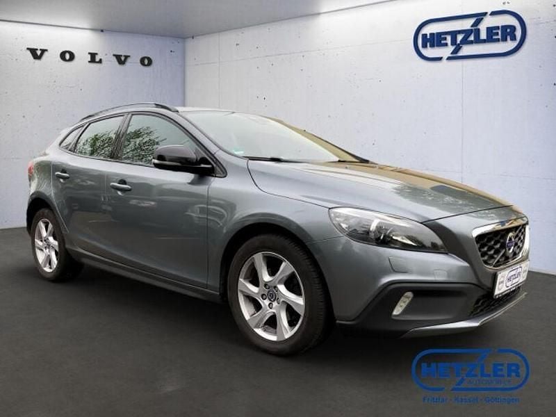 Gebraucht Volvo V40 CC You! 114 PS (83 kW) 2015 Grau Kombi