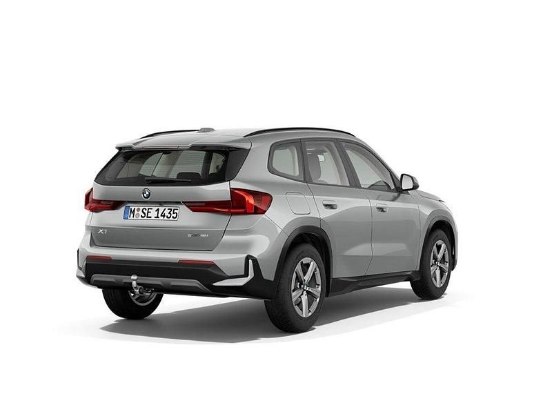 Neu BMW X1 136 PS (100 kW) 2026 Silber SUV