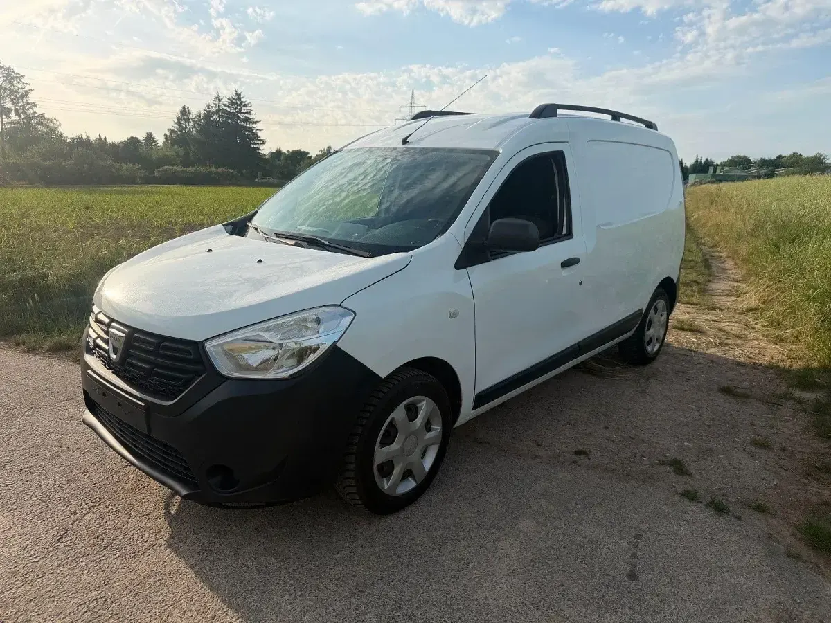 Gebraucht Dacia Dokker Ambiance 75 PS (55 kW) 2017 Weiß Van / Kleinbus