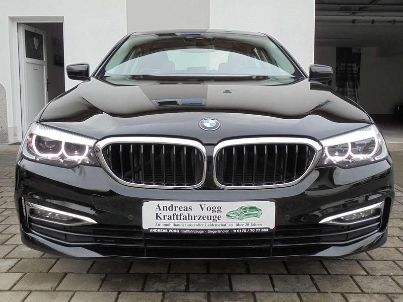 Gebraucht BMW 520 Sport Line 190 PS (139 kW) 2018 Schwarz ii Limousine