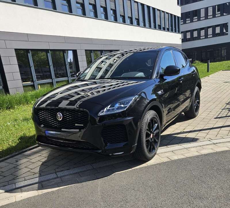 Gebraucht 2020 Jaguar E-Pace R-Dynamic SUV | 25.900 € (Fairer Preis) - Bild 1/4