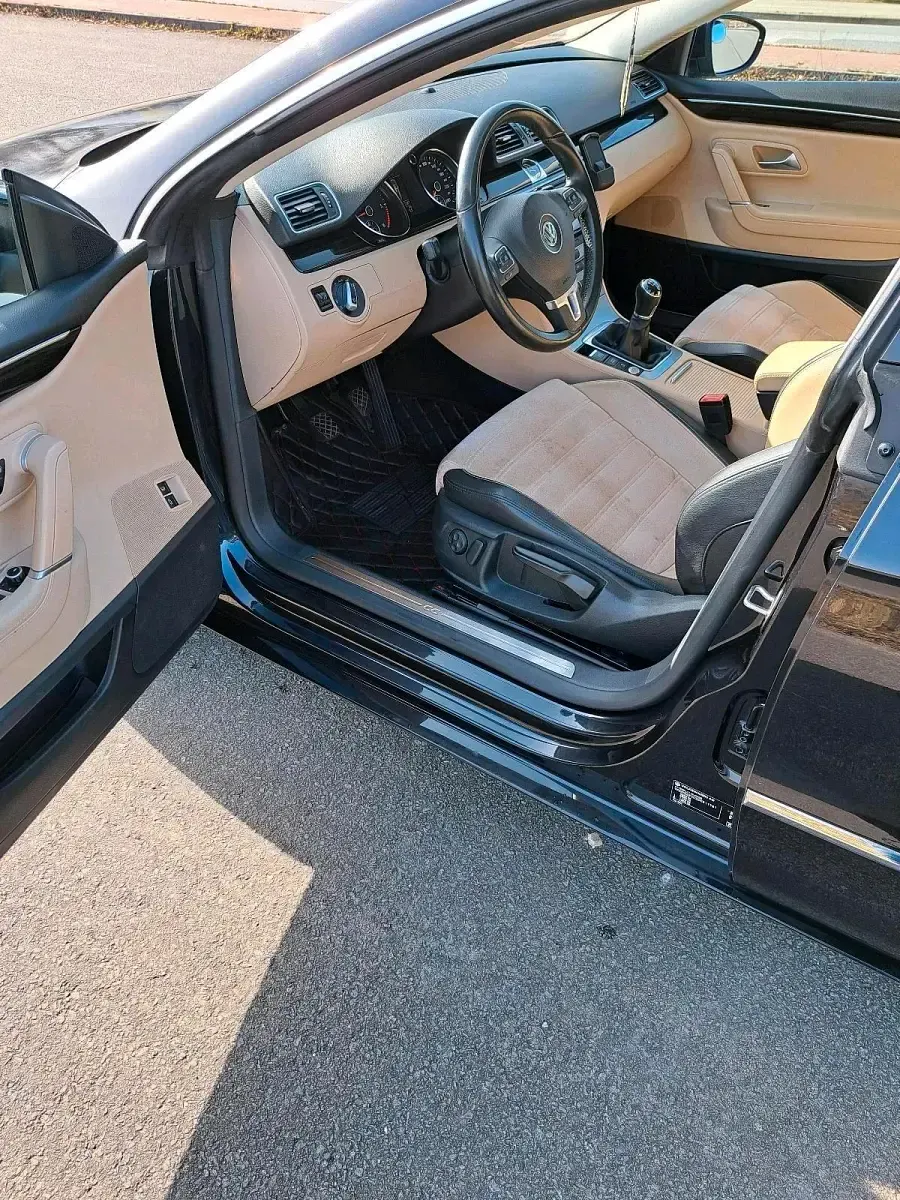 Gebraucht VW CC 170 PS (125 kW) 2012 Schwarz Limousine