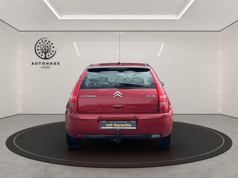 Gebraucht Citroën C4 Tendance 120 PS (88 kW) 2009 Rot Limousine