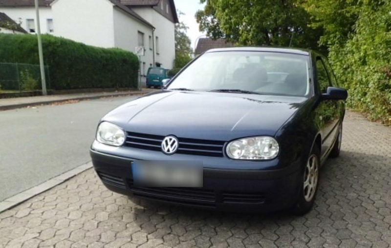 Gebraucht 2003 VW Golf IV Kleinwagen | 1.150 € (Etwas zu teuer) - Bild 1/4