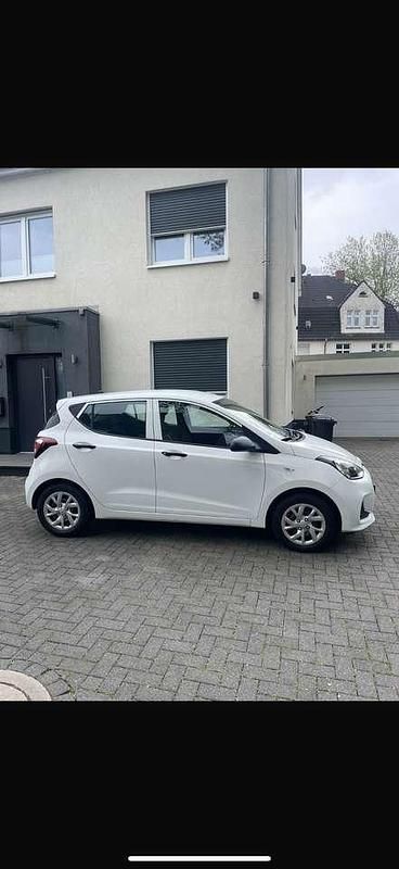 Gebraucht 2018 Hyundai i10 Classic Kleinwagen | 8.500 € (Guter Preis) - Bild 1/4