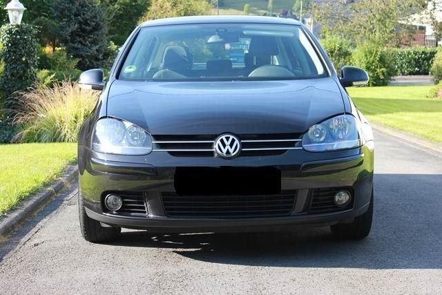 Gebraucht VW Golf VI Trendline 80 PS (58 kW) 2008 Schwarz metallic Kleinwagen