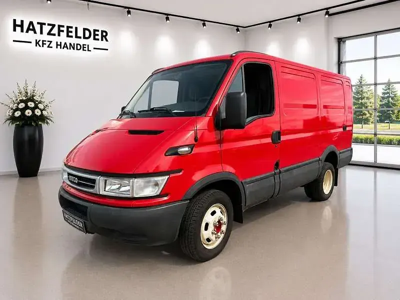 Używany Iveco Daily 166 KM (122 kW) 2005 Czerwony Van