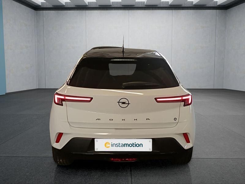 Gebraucht Opel Mokka-e GS Line 100 kW (136 PS) 2022 Weiß SUV