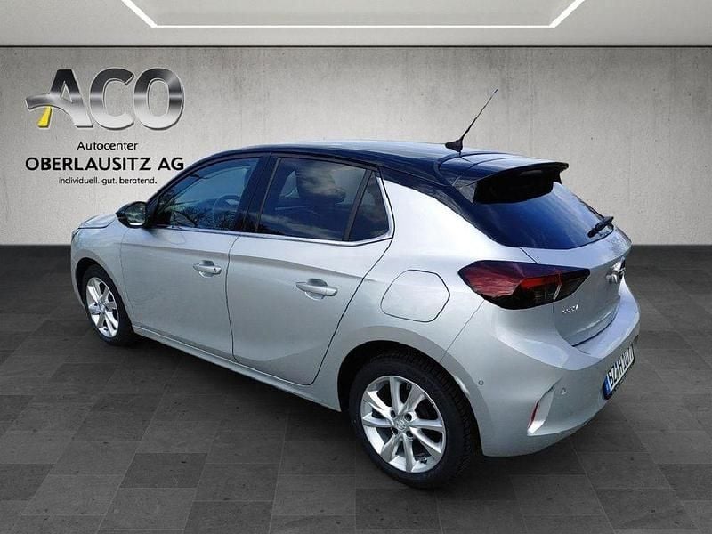 Gebraucht Opel Corsa Elegance 101 PS (74 kW) 2023 Aluminium silb/kristall silb Limousine