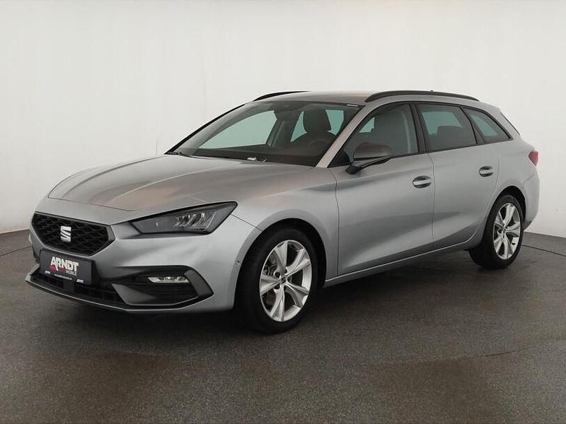 Gebraucht Seat Leon FR 150 PS (110 kW) 2024 Urban silver Limousine
