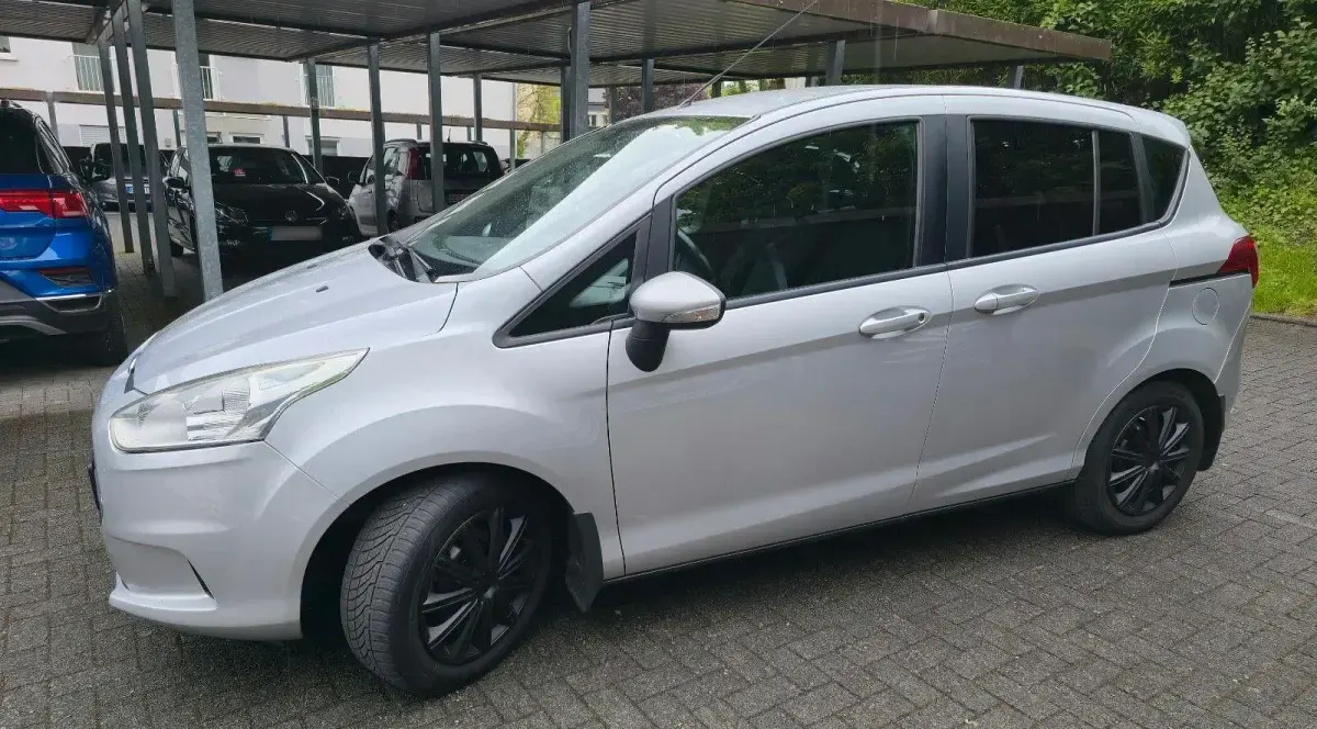 Gebraucht Ford B-MAX Cool & Connect 95 PS (69 kW) 2014 Grau Van / Kleinbus