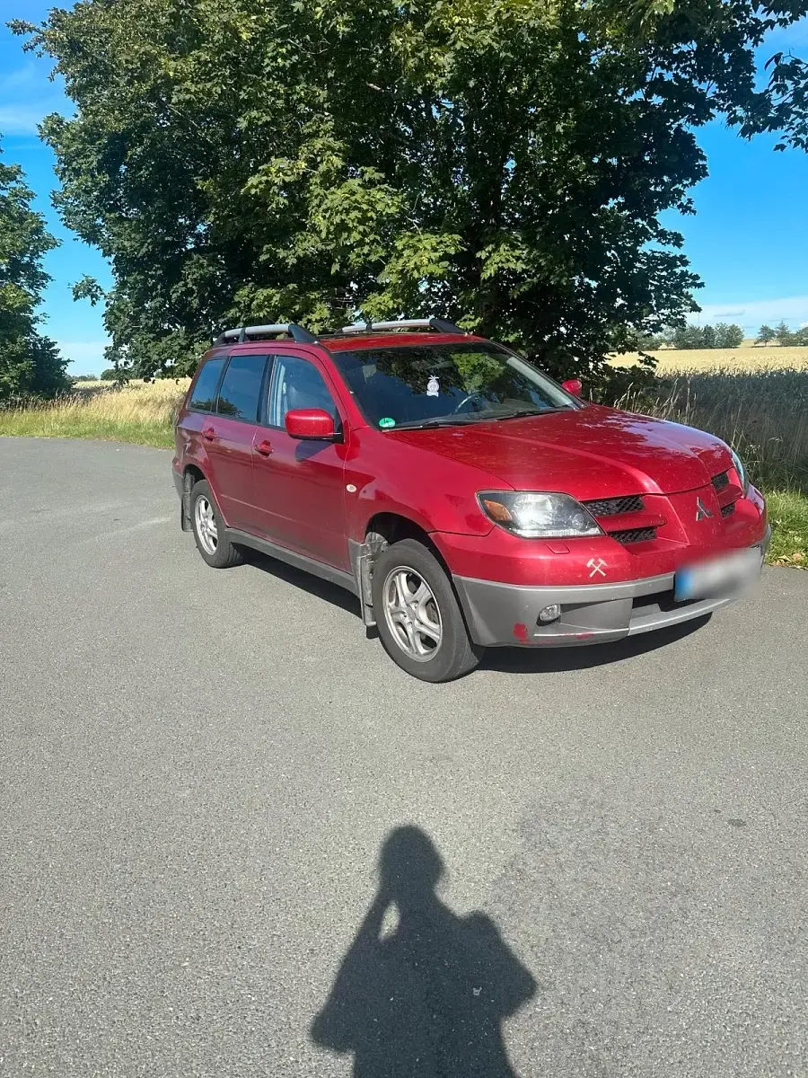 Gebraucht Mitsubishi Outlander 136 PS (100 kW) 2003 Rot SUV