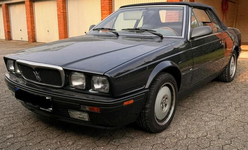 Blau Gebraucht 1991 Maserati Biturbo Cabrio | 23.999 € - Bild 1/4