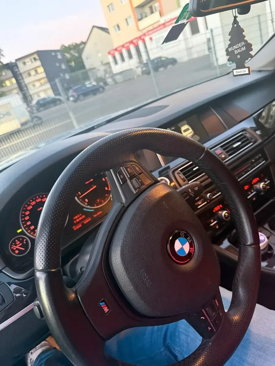 Używany BMW 530 258 KM (189 kW) 2016 Srebrny Sedan/Limuzyna