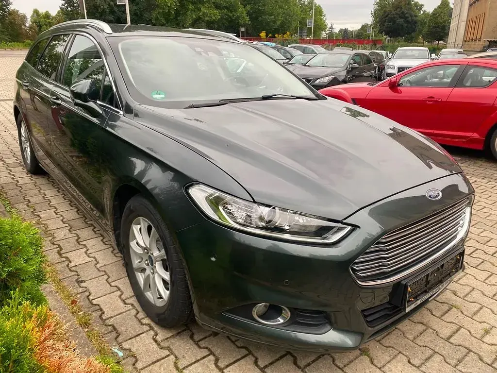 Gebraucht Ford Mondeo Business Edition 160 PS (117 kW) 2017 Grau Limousine