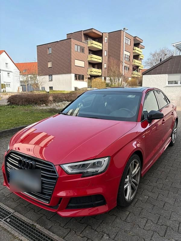 Gebraucht Audi A3 150 PS (110 kW) 2020 Rot Limousine