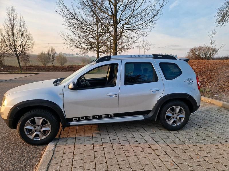 Gebraucht Dacia Duster 125 PS (91 kW) 2014 Silber SUV