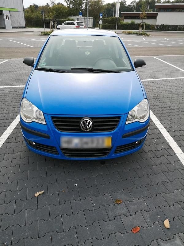 Blau Gebraucht 2007 VW Polo Trendline Kleinwagen | 2.400 € (Guter Preis) - Bild 1/4