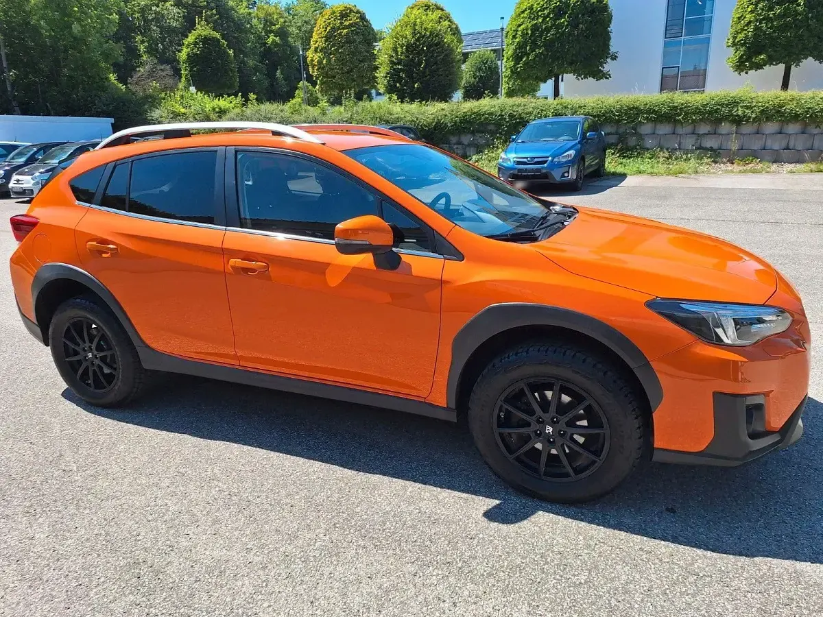Gebraucht Subaru XV Comfort 114 PS (83 kW) 2020 Schwarz SUV