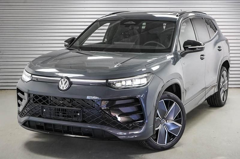 Neu VW Tayron R-line 193 PS (141 kW) 2025 Delfingrau metallic (b0) SUV