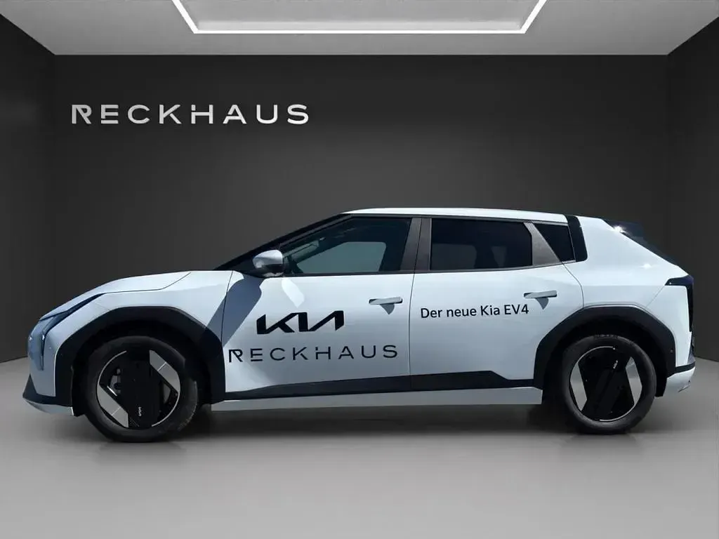Gebraucht Kia EV4 Earth 150 kW (204 PS) 2026 Weiß Limousine